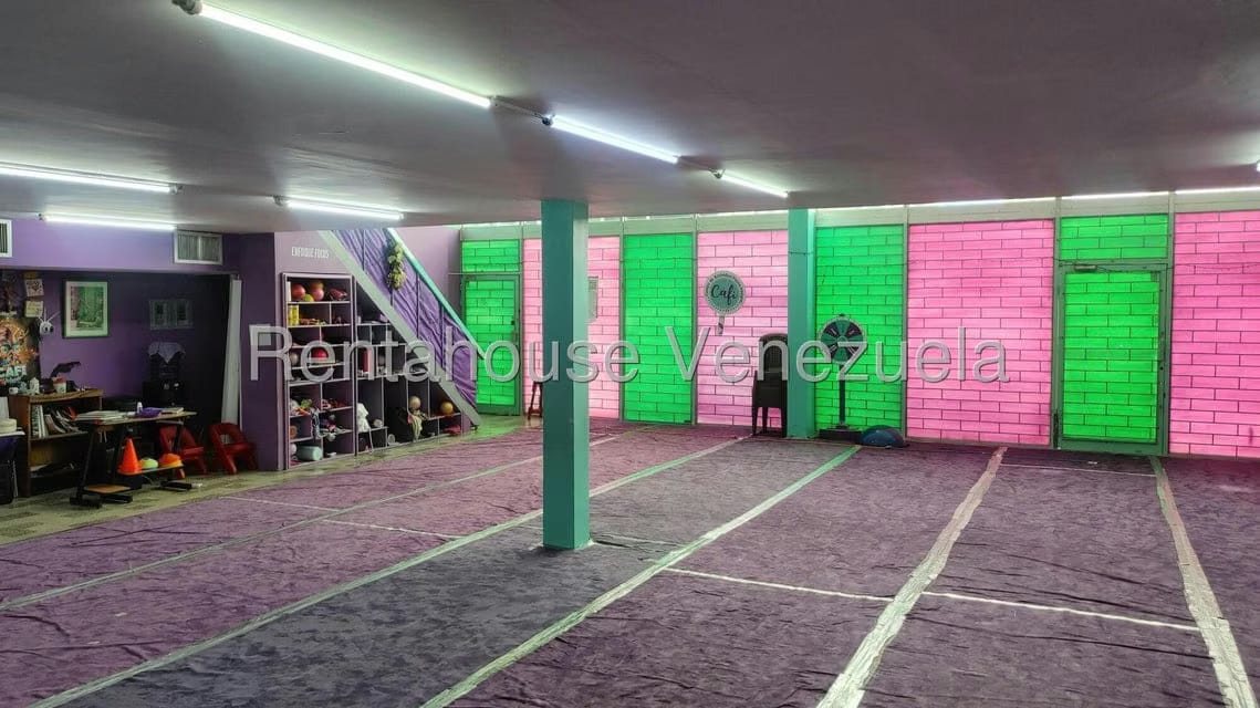 Comercial (Local Comercial) en Alquiler en Avenida Bella Vista, Zulia - 4
