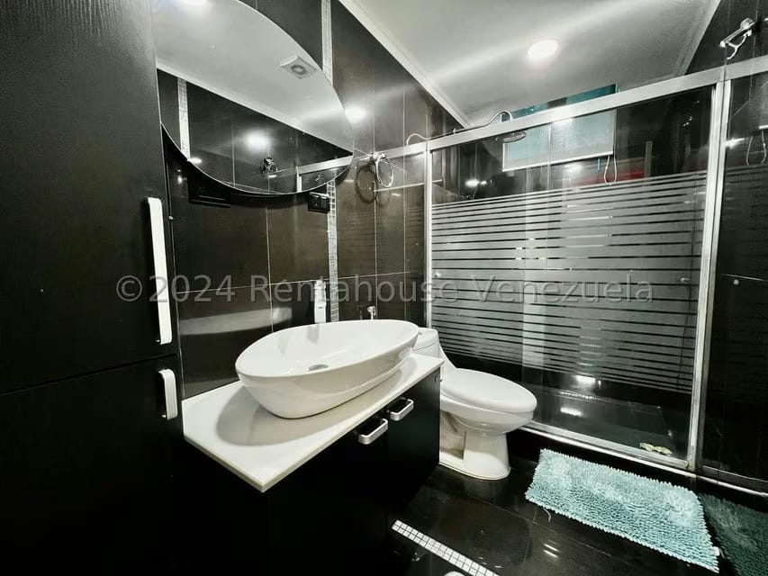Apartamento (1 Nivel) en Venta en El Bosque, Aragua - 24