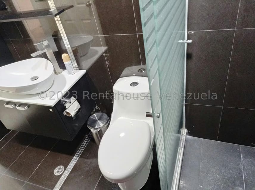 Apartamento (1 Nivel) en Venta en El Bosque, Aragua - 49