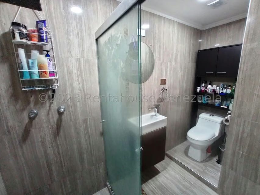 Apartamento (1 Nivel) en Venta en El Bosque, Aragua - 52