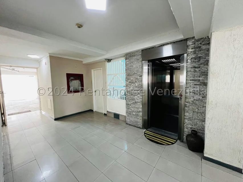 Apartamento (1 Nivel) en Venta en El Bosque, Aragua - 61