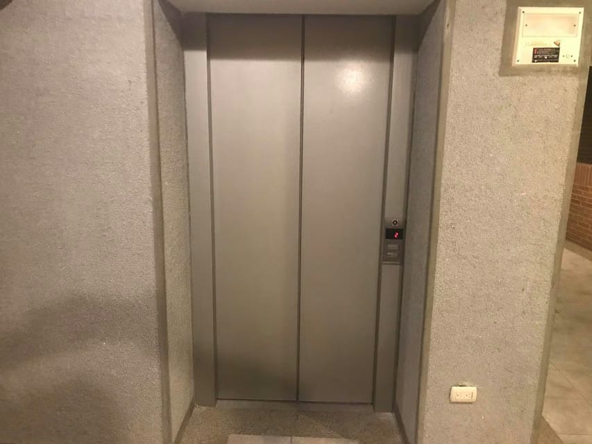 Apartamento (Duplex) en Venta en Solar del Hatillo, Distrito Metropolitano - 48