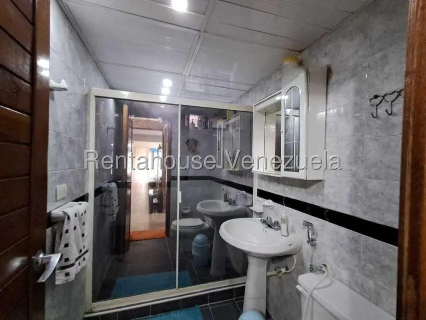 Townhouse (Duplex) en Venta en Tucacas, Falcon - 11