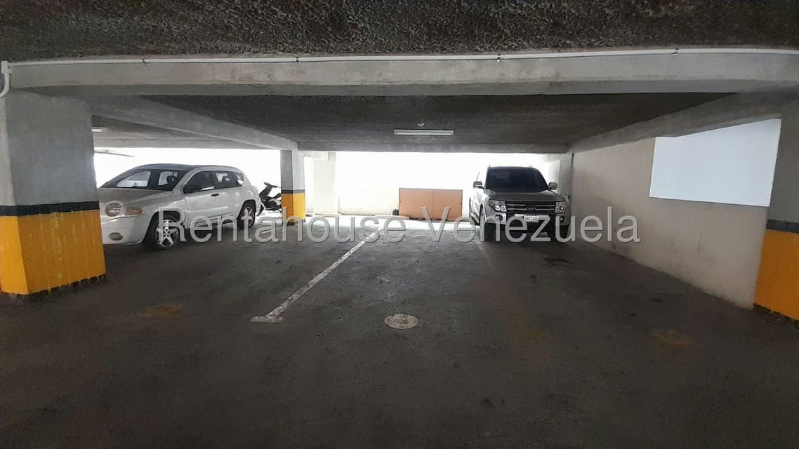 Apartamento (1 Nivel) en Alquiler en Miravila, Distrito Metropolitano - 14