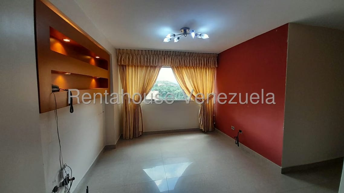 Apartamento (1 Nivel) en Alquiler en Miravila, Distrito Metropolitano - 5