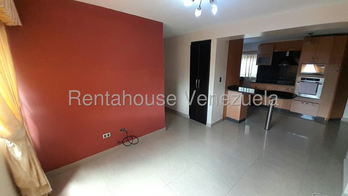 Apartamento (1 Nivel) en Alquiler en Miravila, Distrito Metropolitano - 8