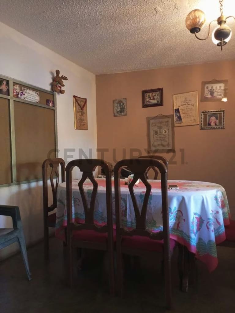 Venta de Casa - 3