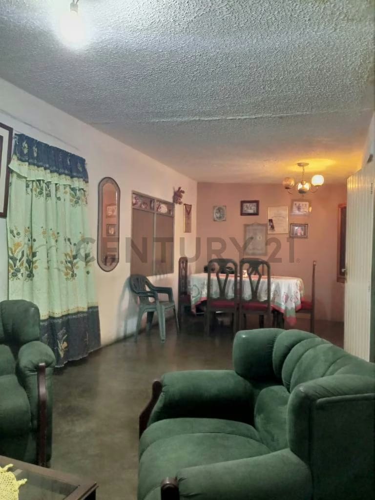 Venta de Casa - 4