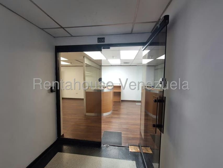 Comercial (Oficina) en Venta en Chuao, Distrito Metropolitano - 2