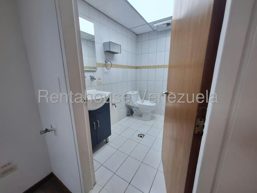 Comercial (Oficina) en Venta en Chuao, Distrito Metropolitano - 7