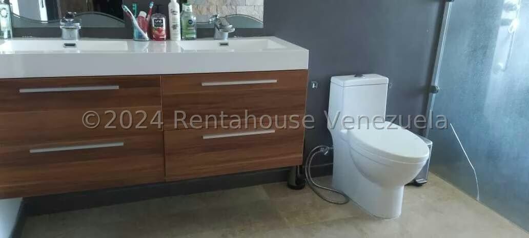 Casa (Duplex) en Venta en Caicaguana, Distrito Metropolitano - 13