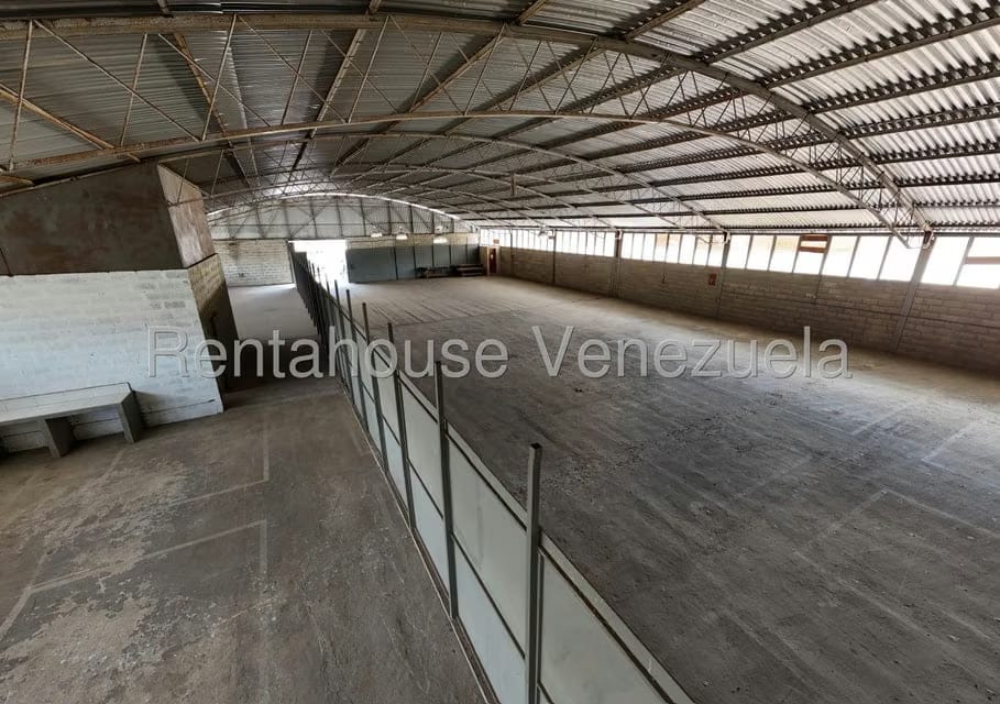 Comercial (Galpon - Deposito) en Venta en Colinas de Carrizal, Miranda - 6