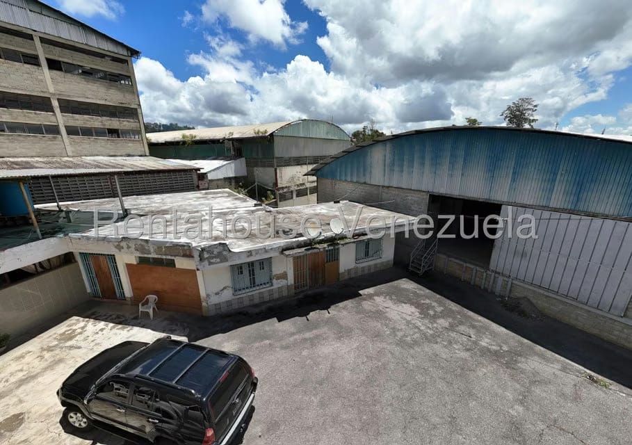 Comercial (Galpon - Deposito) en Venta en Colinas de Carrizal, Miranda - 7