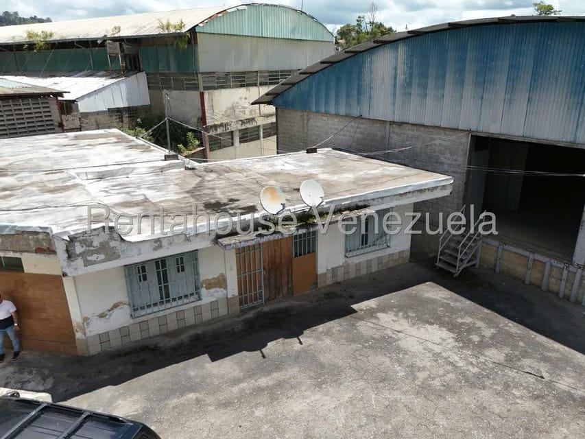 Comercial (Galpon - Deposito) en Venta en Colinas de Carrizal, Miranda - 10