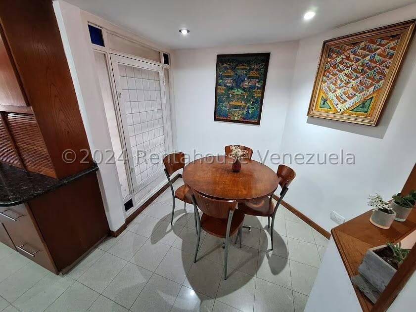 Apartamento (1 Nivel) en Venta en Cumbres de Curumo, Distrito Metropolitano - 11