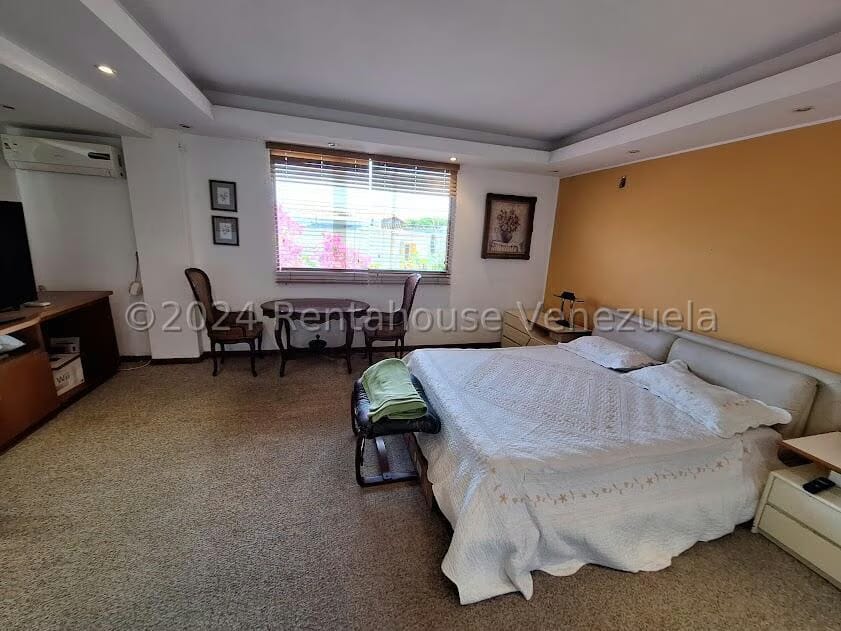 Apartamento (1 Nivel) en Venta en Cumbres de Curumo, Distrito Metropolitano - 17