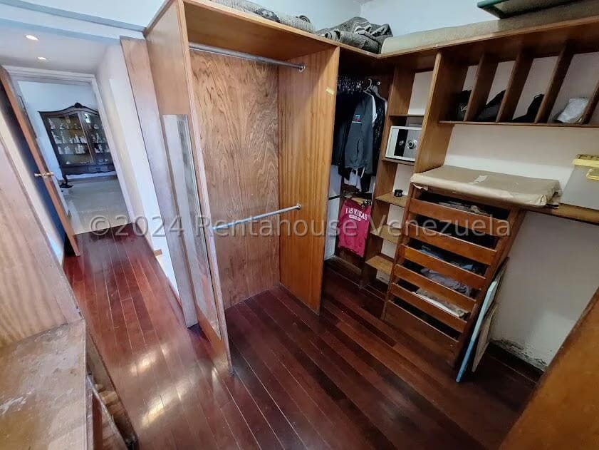 Apartamento (1 Nivel) en Venta en Cumbres de Curumo, Distrito Metropolitano - 21