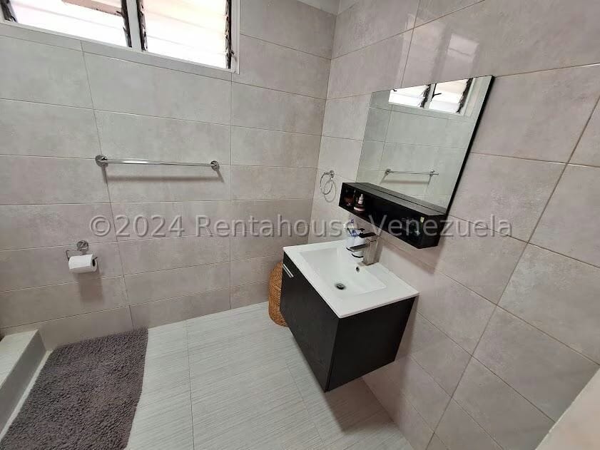 Apartamento (1 Nivel) en Venta en Cumbres de Curumo, Distrito Metropolitano - 30