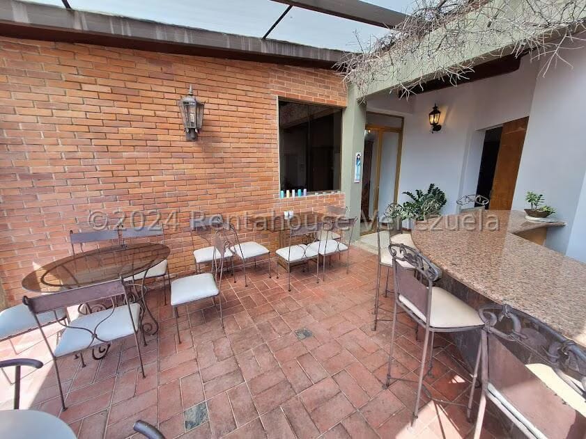 Apartamento (1 Nivel) en Venta en Cumbres de Curumo, Distrito Metropolitano - 37