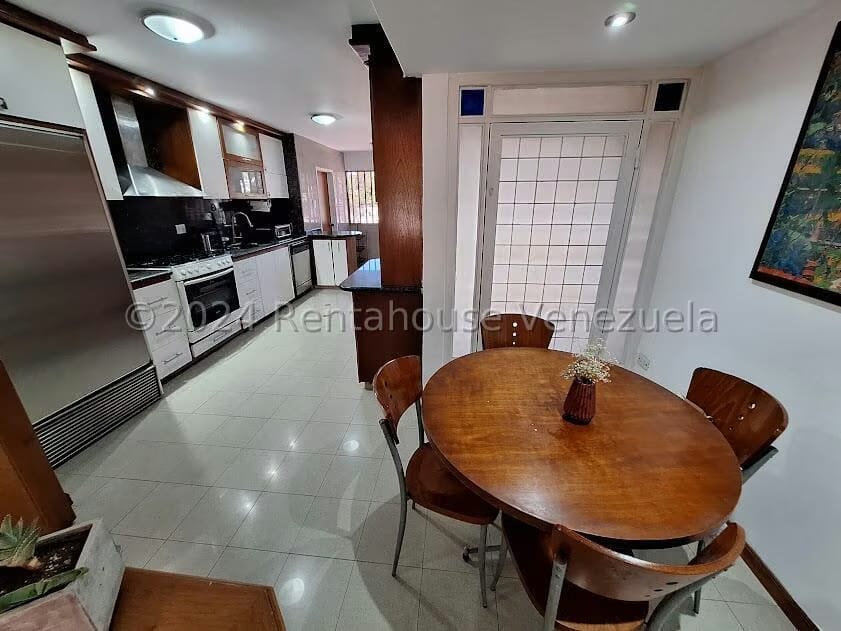Apartamento (1 Nivel) en Venta en Cumbres de Curumo, Distrito Metropolitano - 10