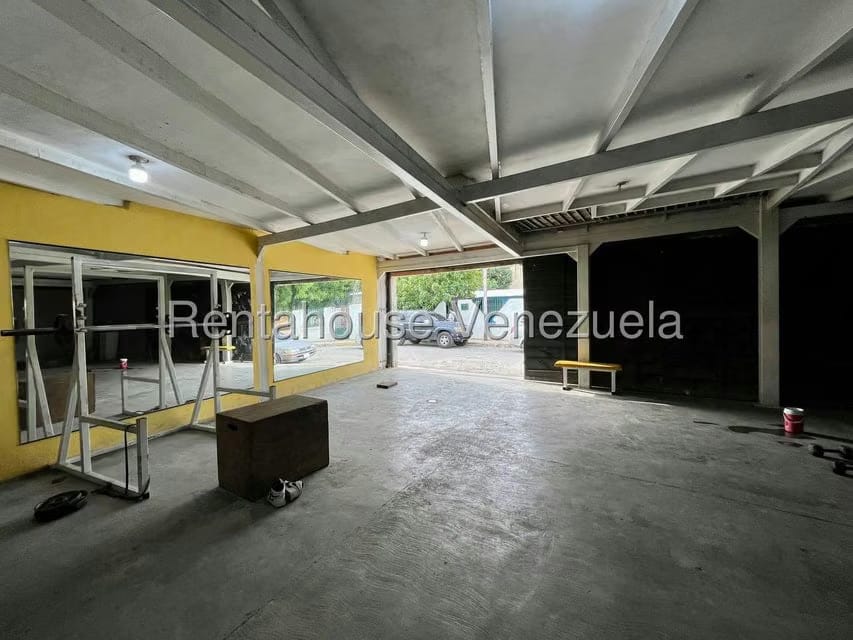 Comercial (Local Comercial) en Venta en Zona Oeste, Lara - 16