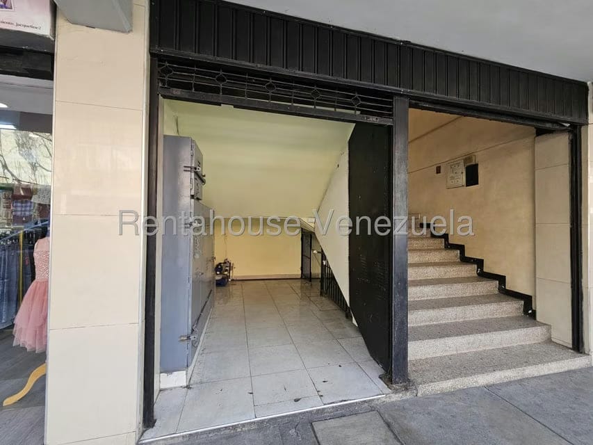 Comercial (Local Comercial) en Alquiler en Centro, Lara - 3