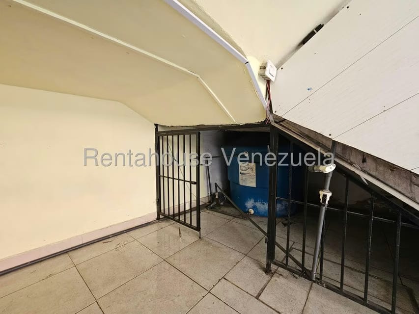 Comercial (Local Comercial) en Alquiler en Centro, Lara - 8
