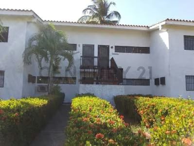 Gran oportunidad se vende amplio apartamento en Rio Chico Yep 28 - 3