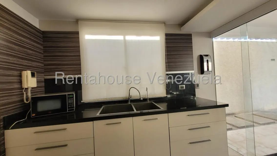 Casa (1 Nivel) en Venta en Ciudad Roca, Lara - 13