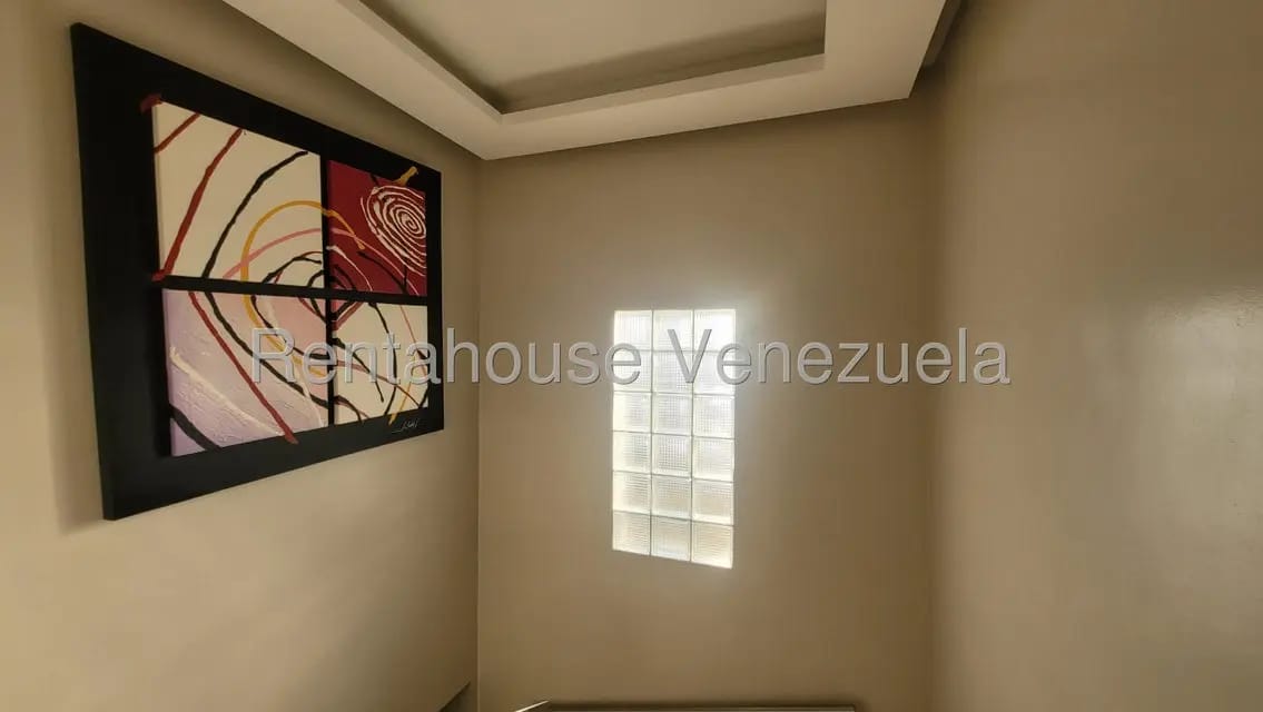 Casa (1 Nivel) en Venta en Ciudad Roca, Lara - 33