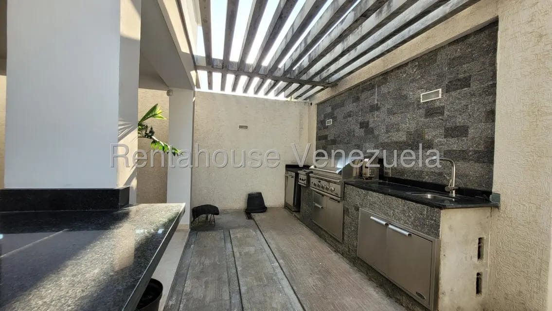 Casa (1 Nivel) en Venta en Ciudad Roca, Lara - 48