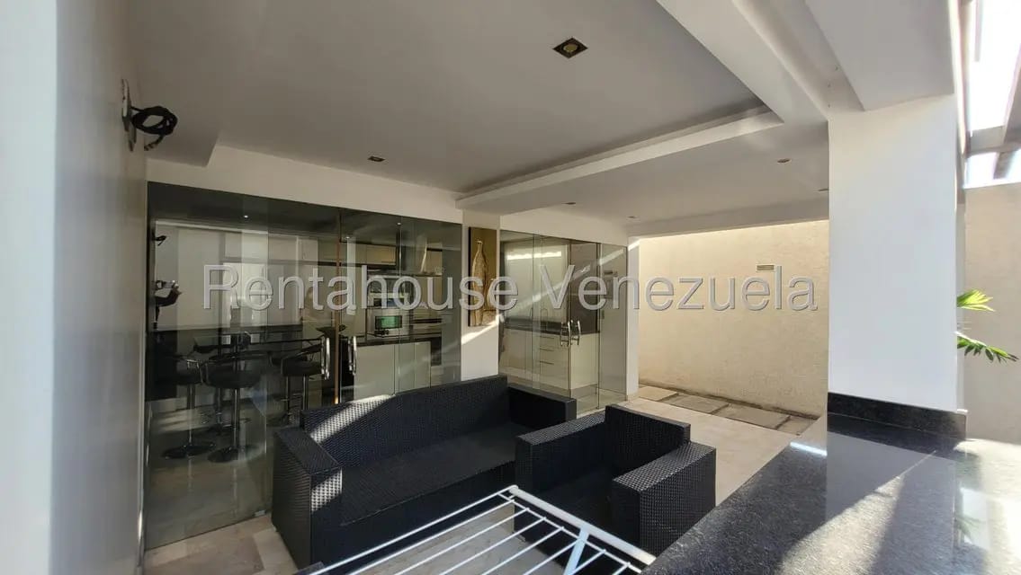 Casa (1 Nivel) en Venta en Ciudad Roca, Lara - 53