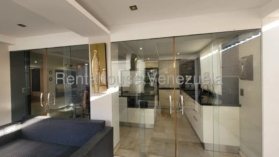 Casa (1 Nivel) en Venta en Ciudad Roca, Lara - 54