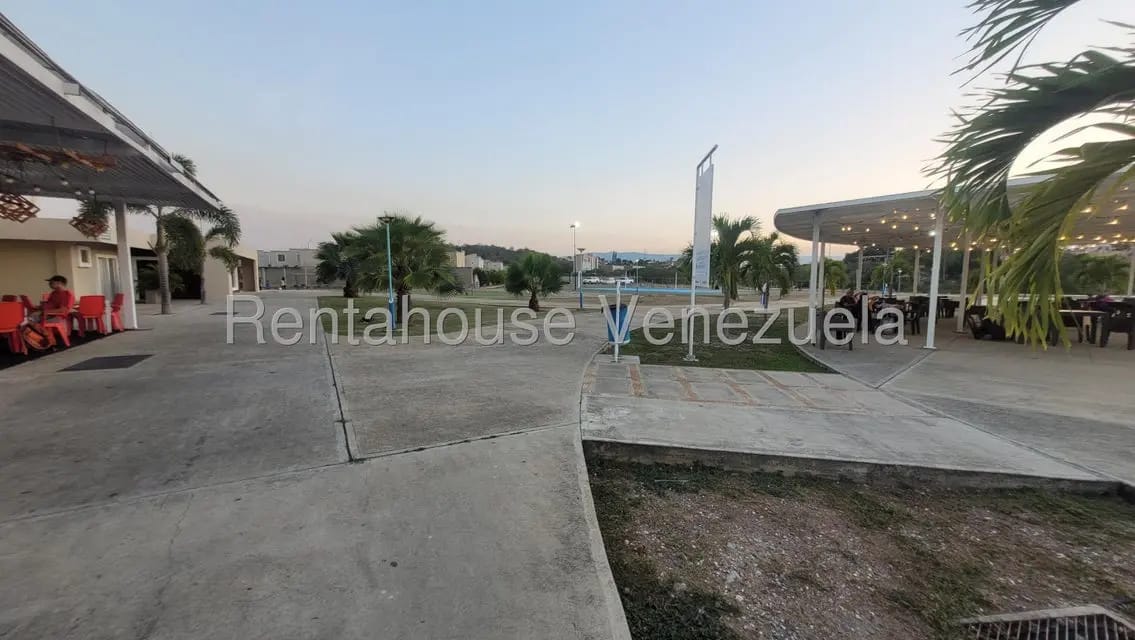 Casa (1 Nivel) en Venta en Ciudad Roca, Lara - 57