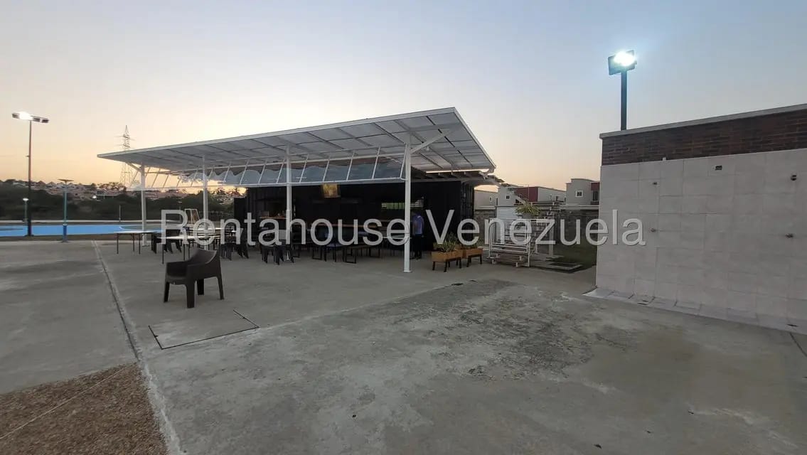 Casa (1 Nivel) en Venta en Ciudad Roca, Lara - 58