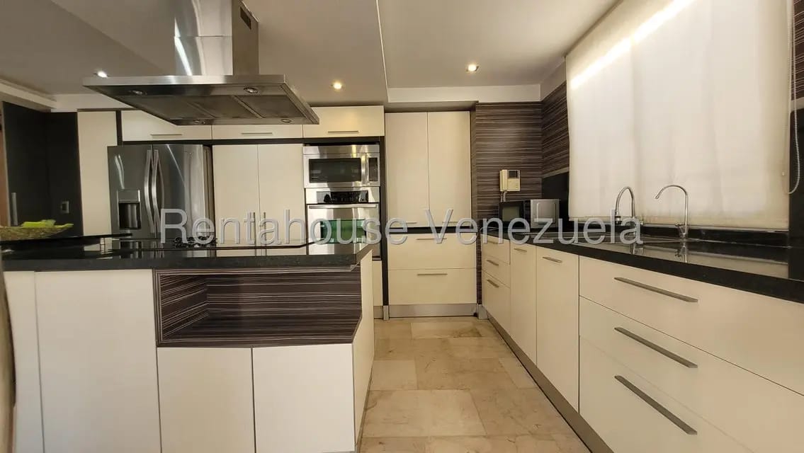 Casa (1 Nivel) en Venta en Ciudad Roca, Lara - 8