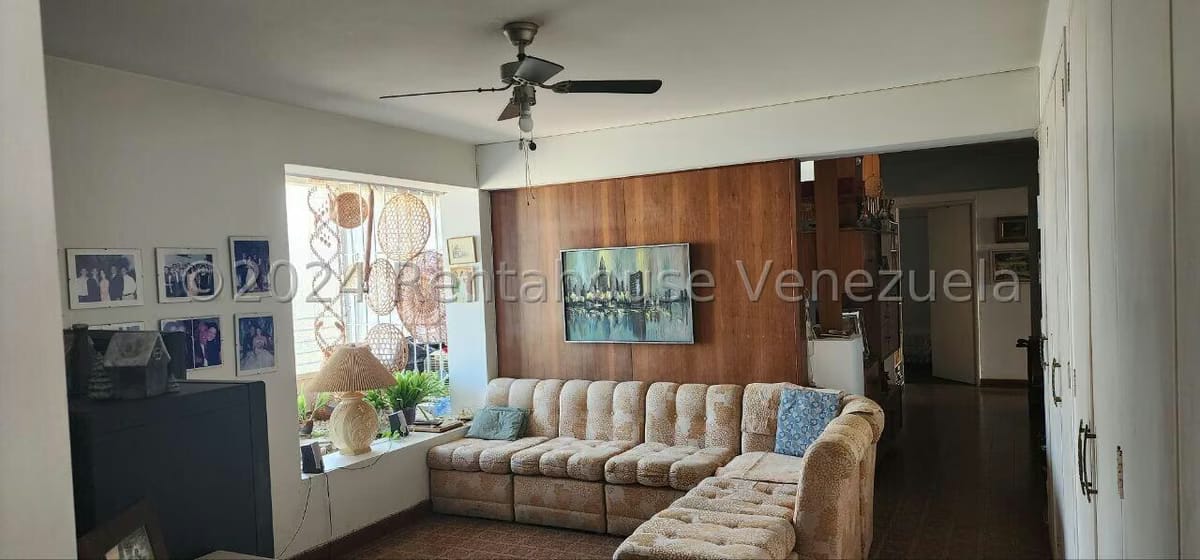 Apartamento (1 Nivel) en Venta en Colinas de Bello Monte, Distrito Metropolitano - 19