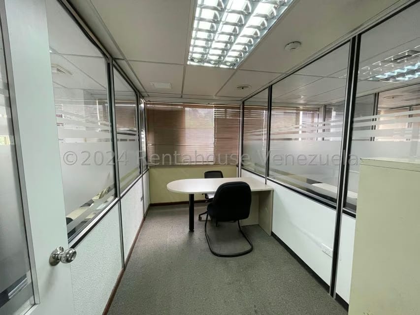 Comercial (Oficina) en Venta en La Trinidad, Distrito Metropolitano - 13