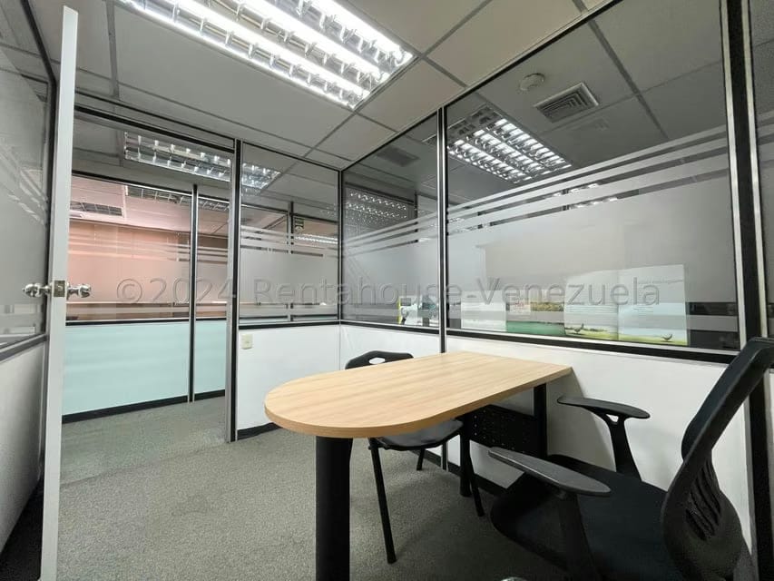 Comercial (Oficina) en Venta en La Trinidad, Distrito Metropolitano - 20