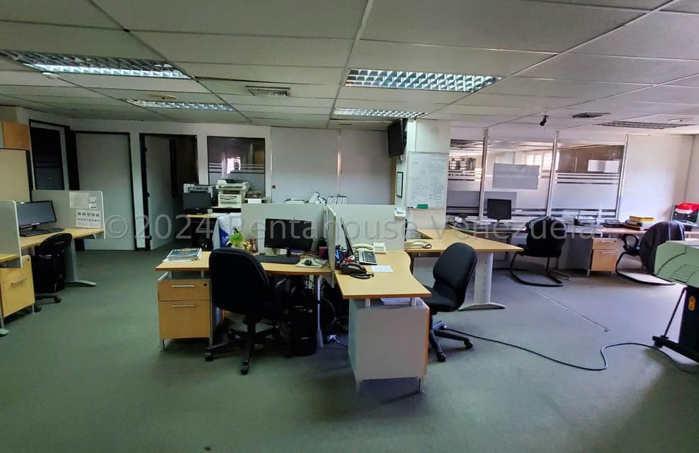 Comercial (Oficina) en Venta en La Trinidad, Distrito Metropolitano - 31