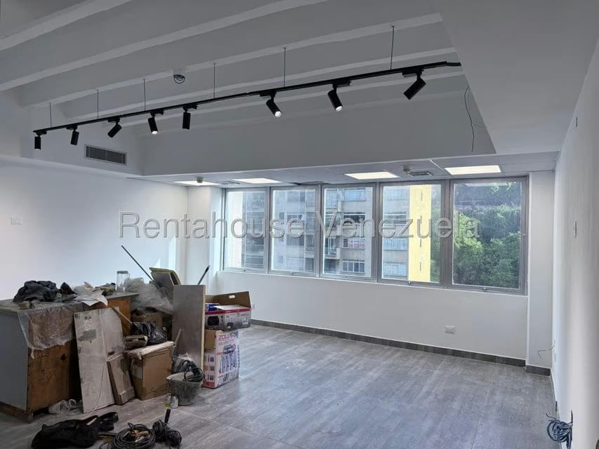 Comercial (Oficina) en Alquiler en Colinas de Bello Monte, Distrito Metropolitano - 7