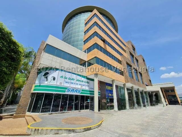 Comercial (Oficina) en Alquiler en La Trigaleña, Carabobo