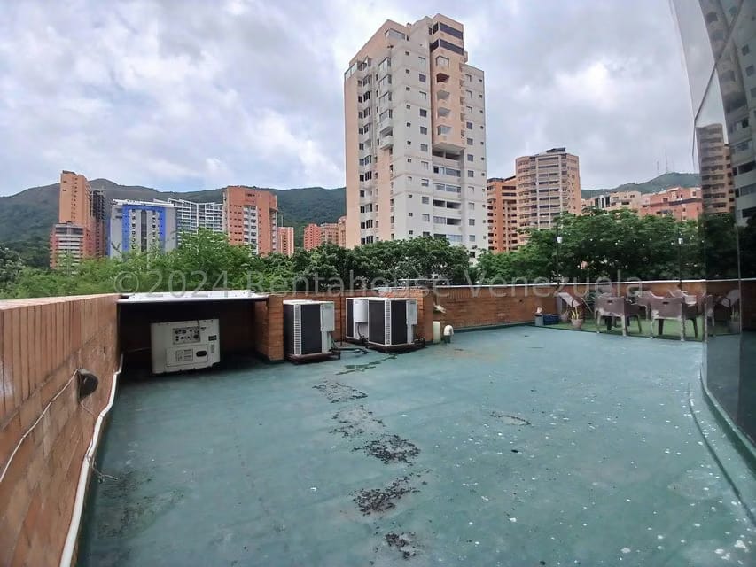 Comercial (Oficina) en Alquiler en La Trigaleña, Carabobo - 25