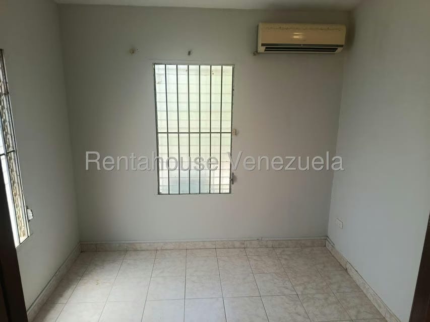 Casa (Multipes Niveles) en Alquiler en Sector Bobare, Falcon - 7