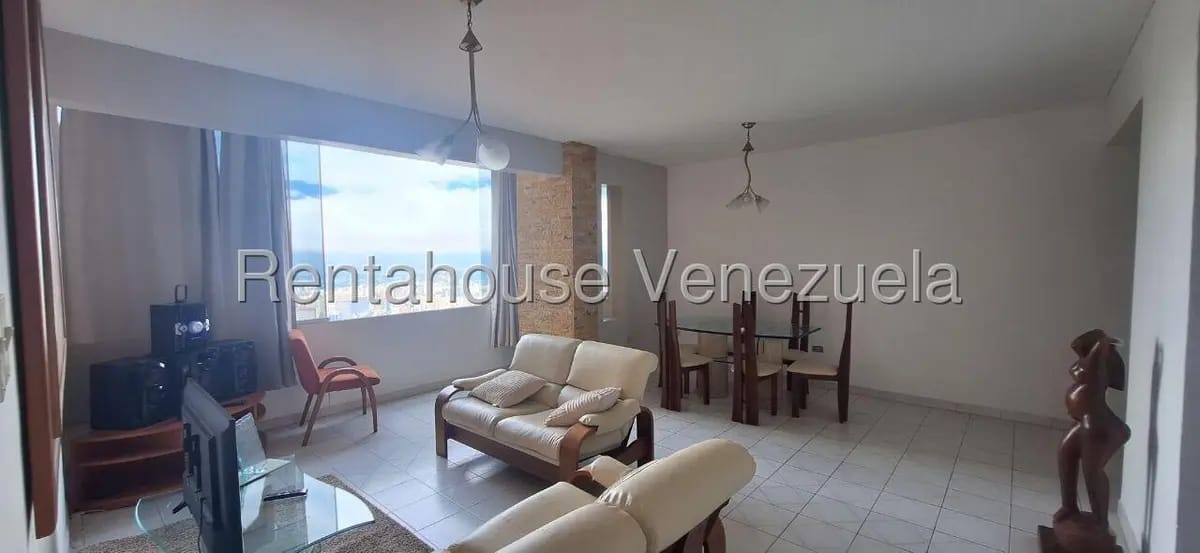 Apartamento (1 Nivel) en Venta en Colinas de Bello Monte, Distrito Metropolitano - 3