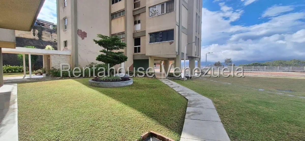 Apartamento (1 Nivel) en Venta en Colinas de Bello Monte, Distrito Metropolitano - 25