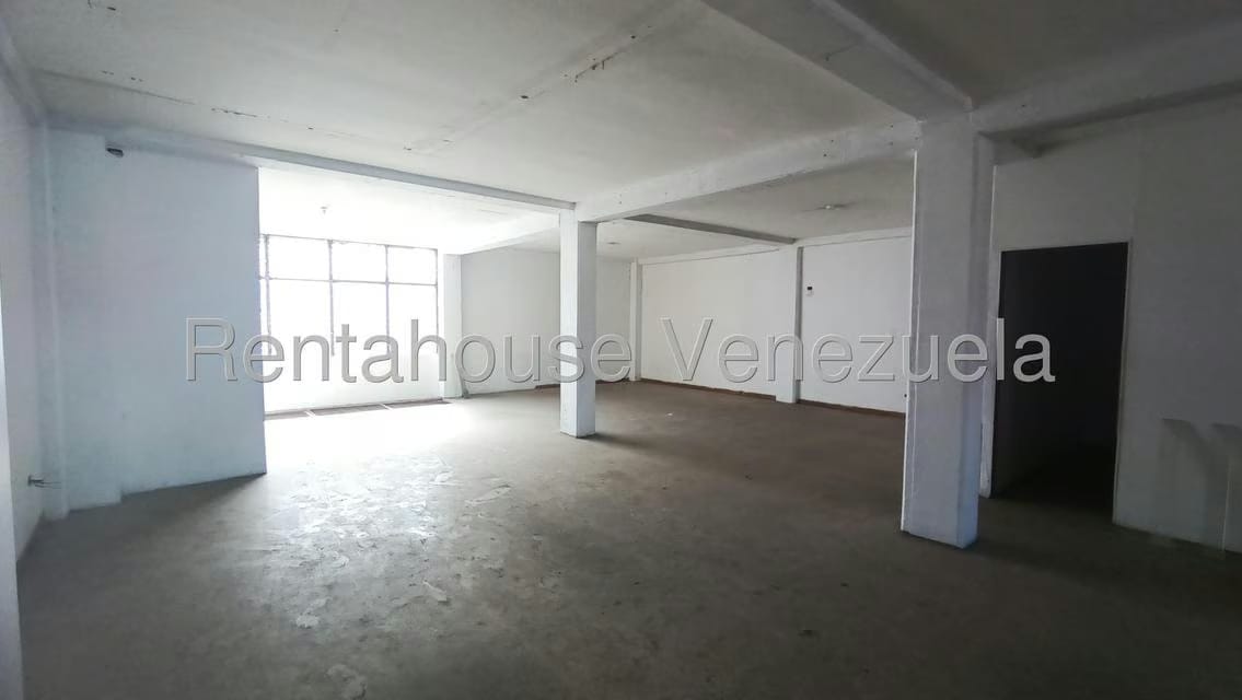 Comercial (Local Comercial) en Alquiler en Catia, Distrito Metropolitano - 8