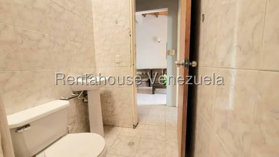 Casa (1 Nivel) en Venta en Roca Nostra, Lara - 32