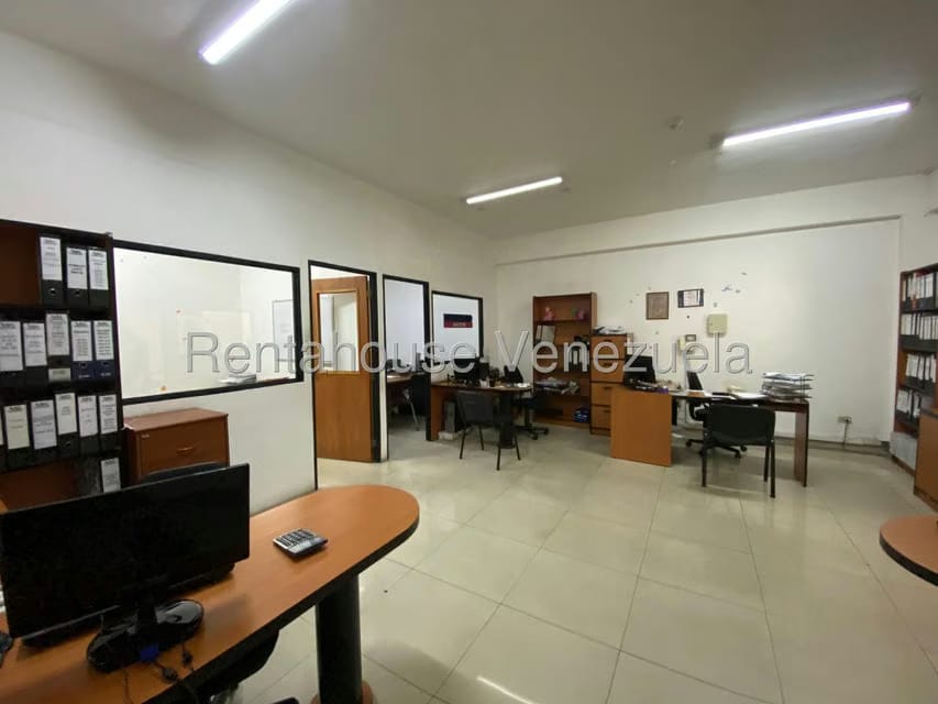 Comercial (Local Comercial) en Venta en El Paraiso, Distrito Metropolitano - 14