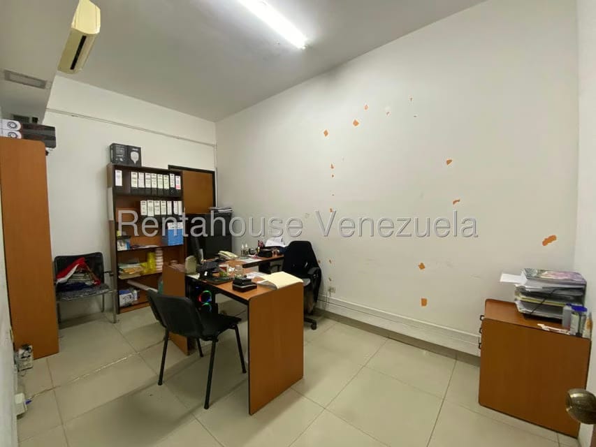 Comercial (Local Comercial) en Venta en El Paraiso, Distrito Metropolitano - 15